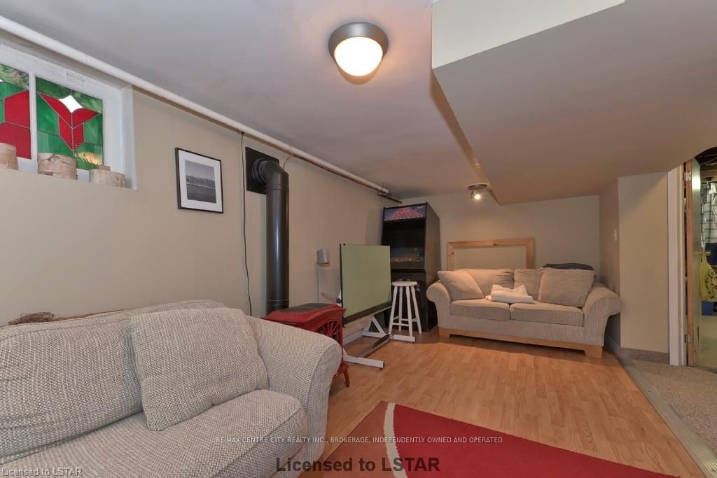 Listing Image 21