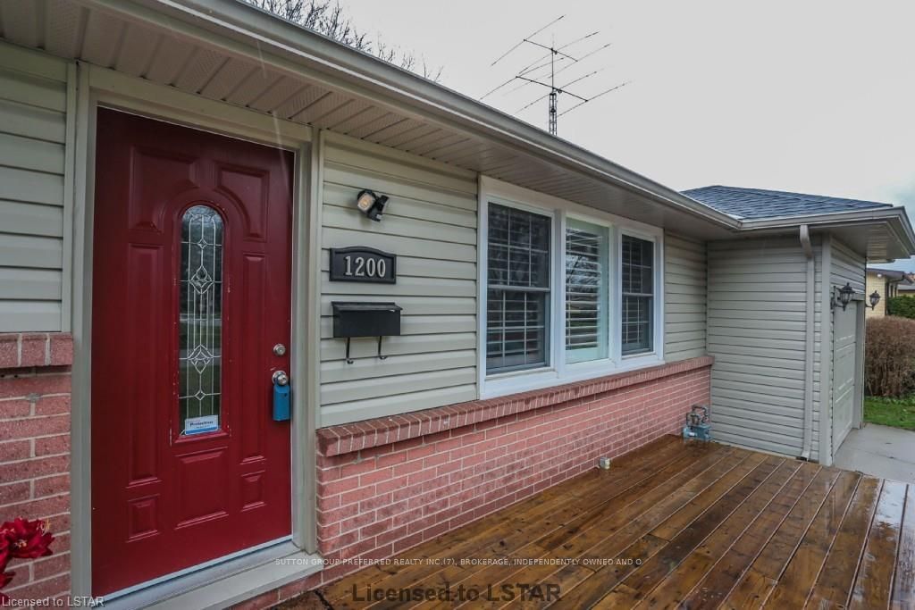 Listing Image 2
