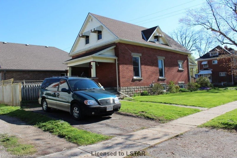 31 Fifth Ave, St. Thomas, N5R 4C2 | Image 2