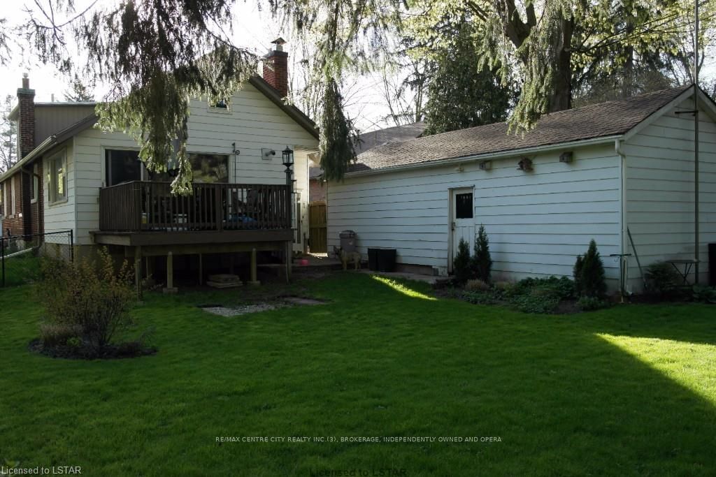 Listing Image 3