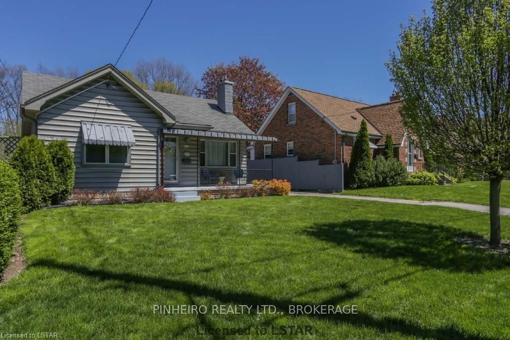 Listing Image 3