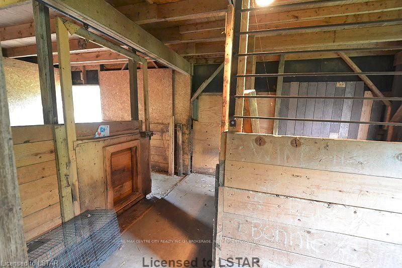 Listing Image 23