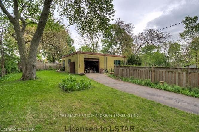 Listing Image 3