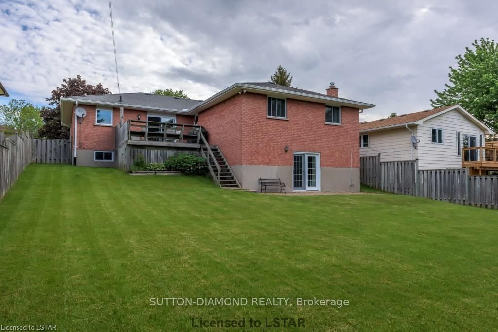 Listing Image 3