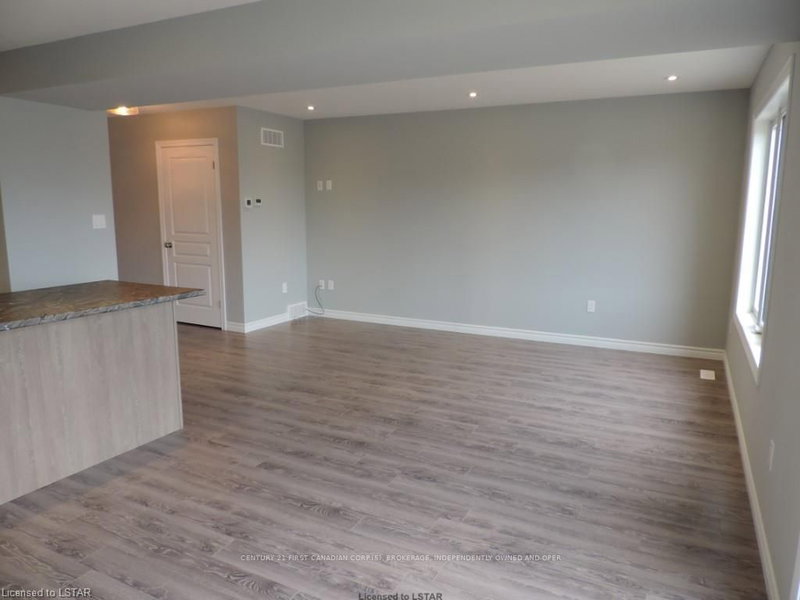 371 Beech St, Lucan Biddulph, N0M 2J0 | Image 2