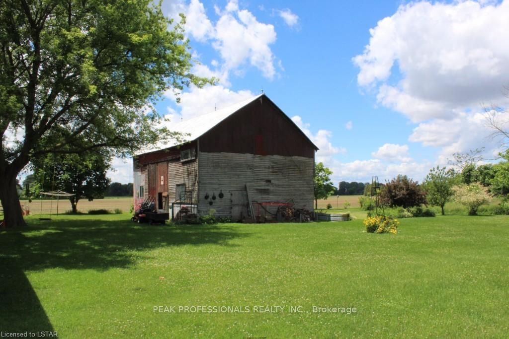 Listing Image 24
