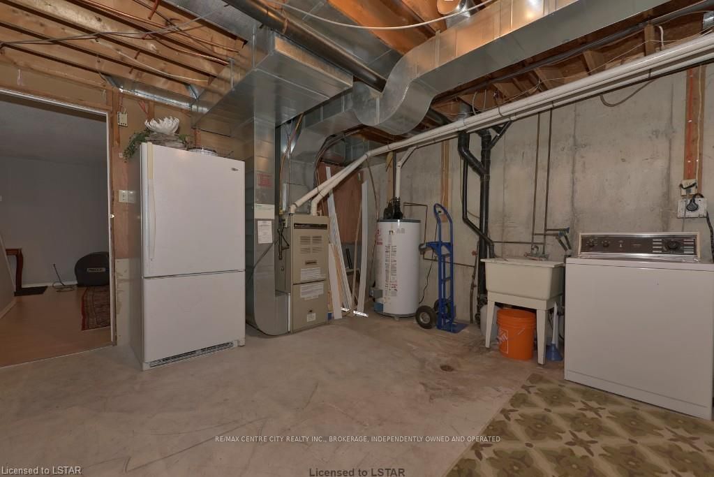 Listing Image 18