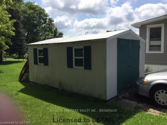 Listing Image 5