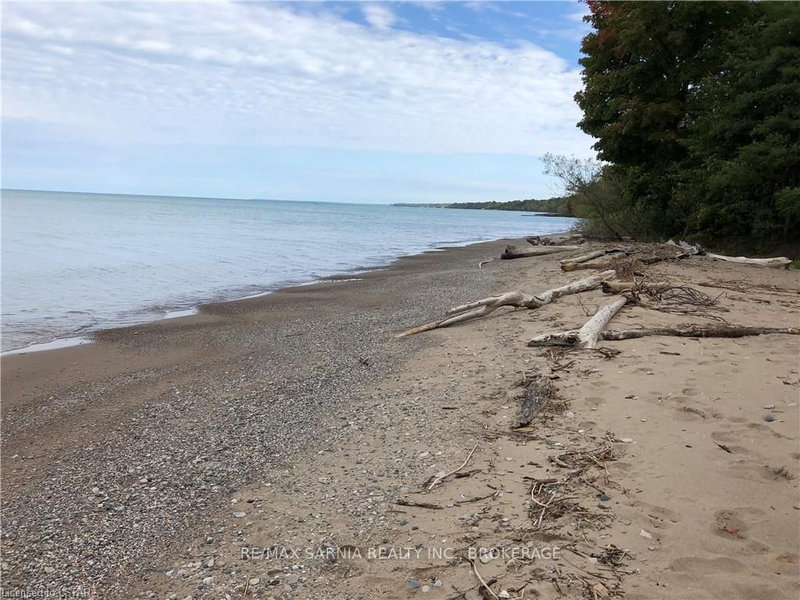 7790 Gallie St, Plympton-Wyoming, N0N 1J6 | Image 2