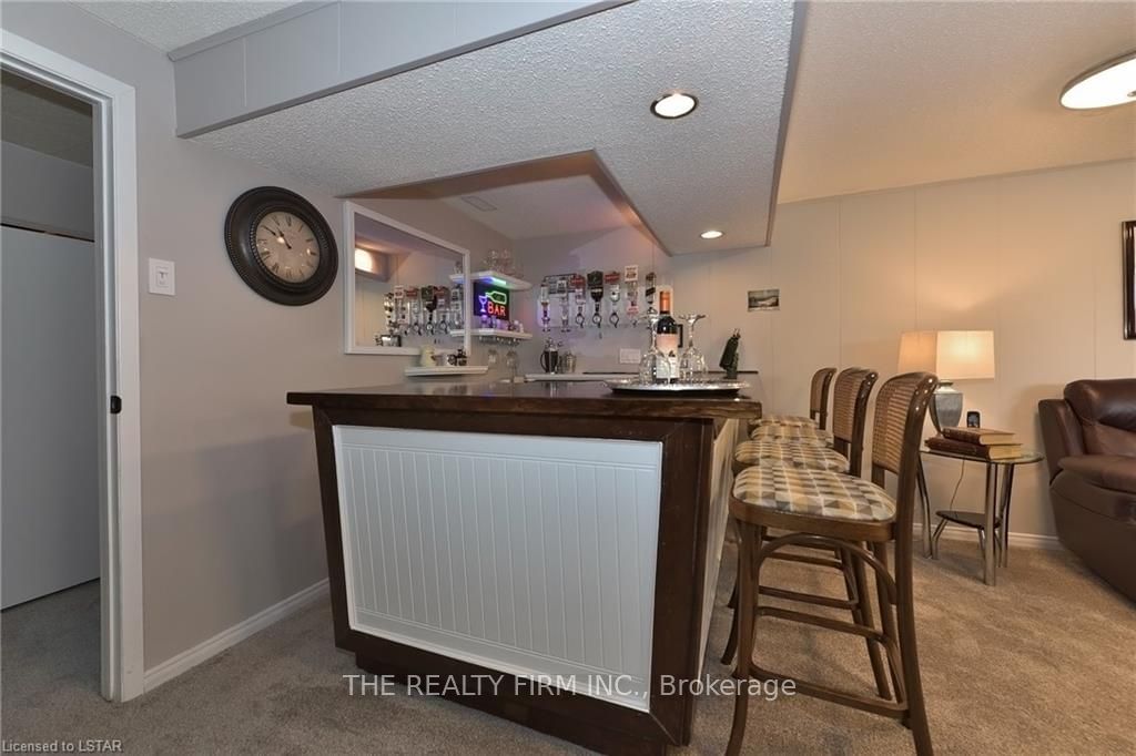 Listing Image 37