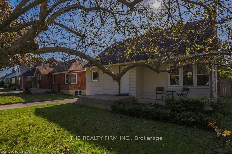 Listing Image 3
