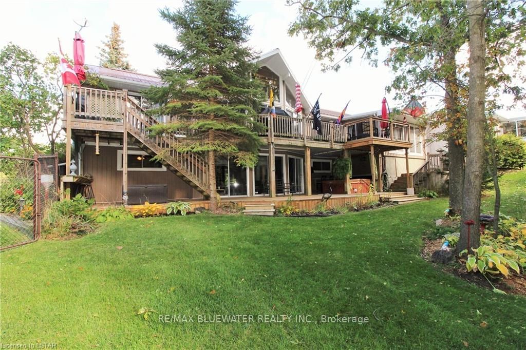 Listing Image 7