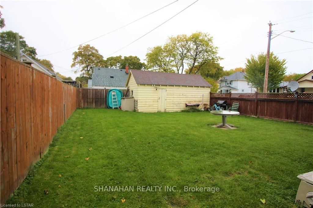 Listing Image 7