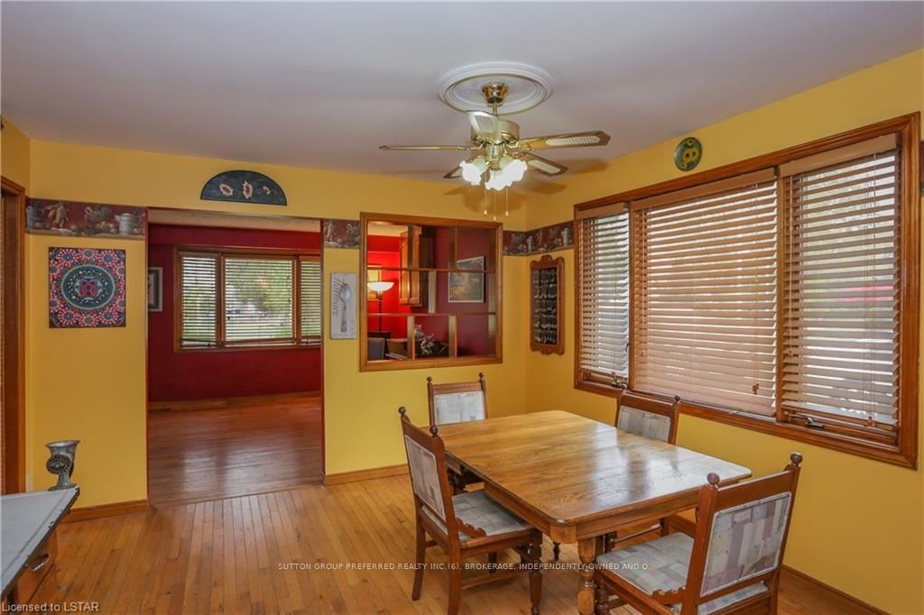 Listing Image 13