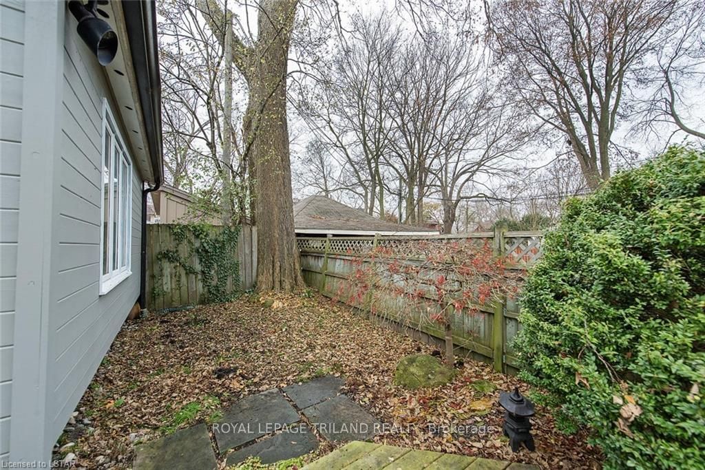 Listing Image 26
