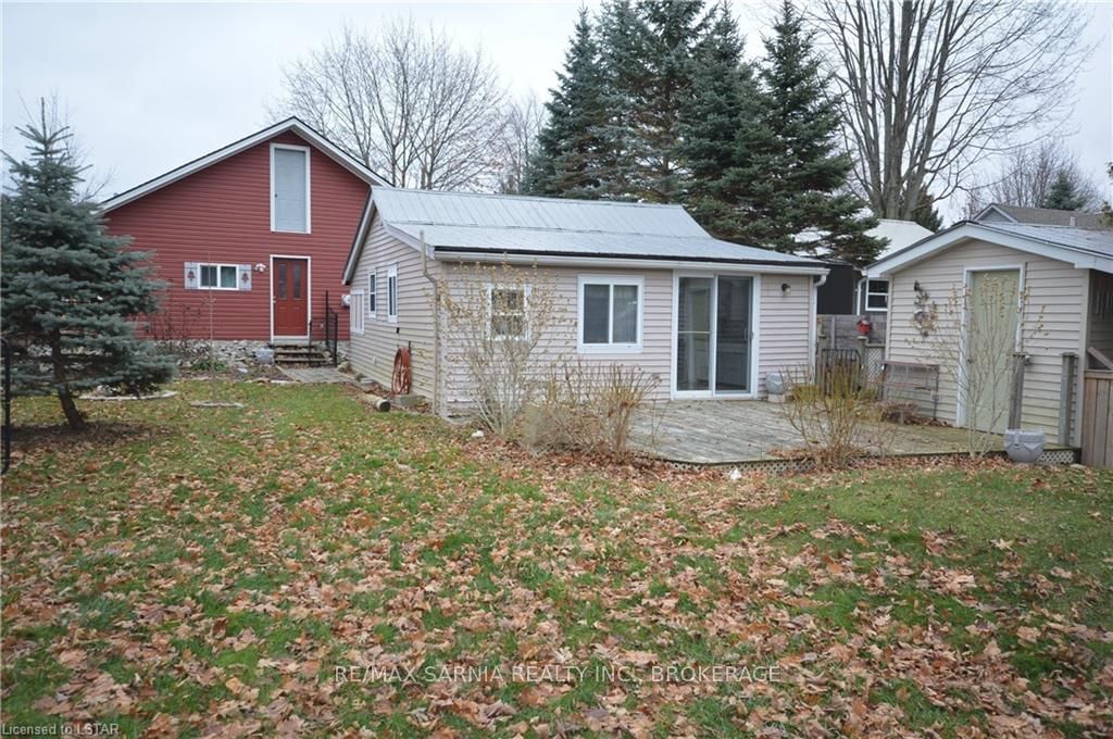 Listing Image 7