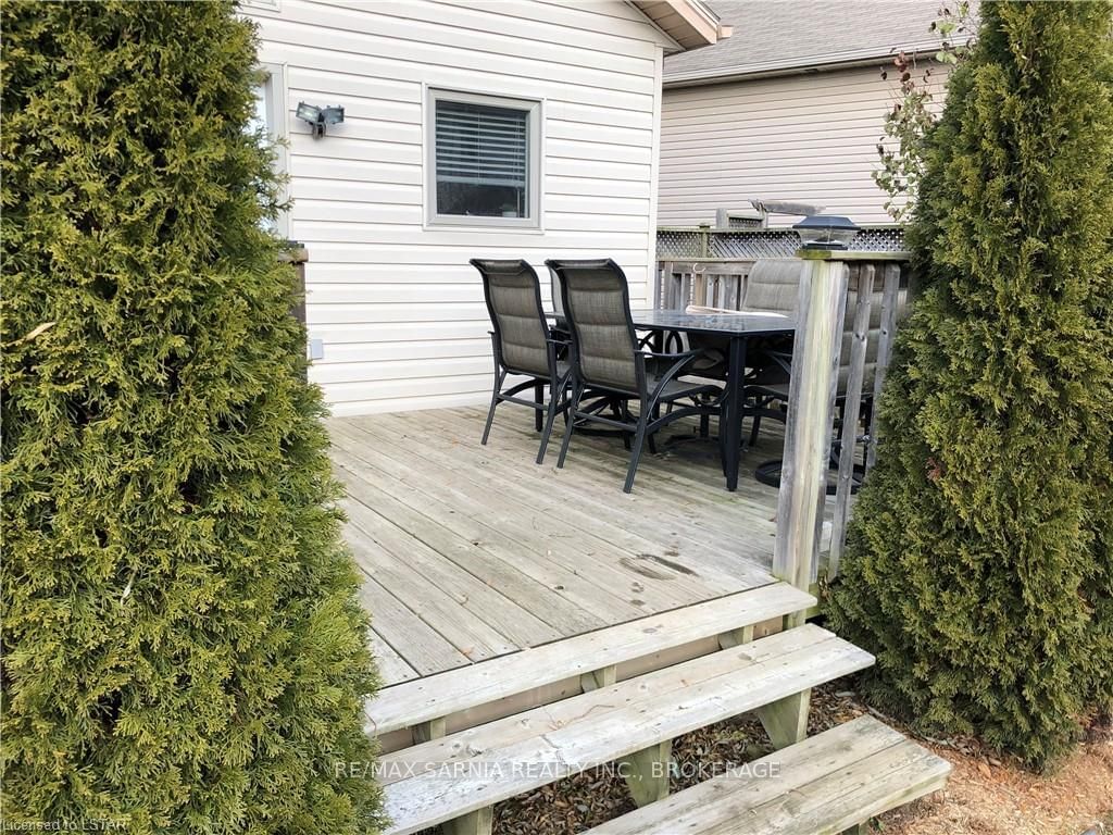 Listing Image 18