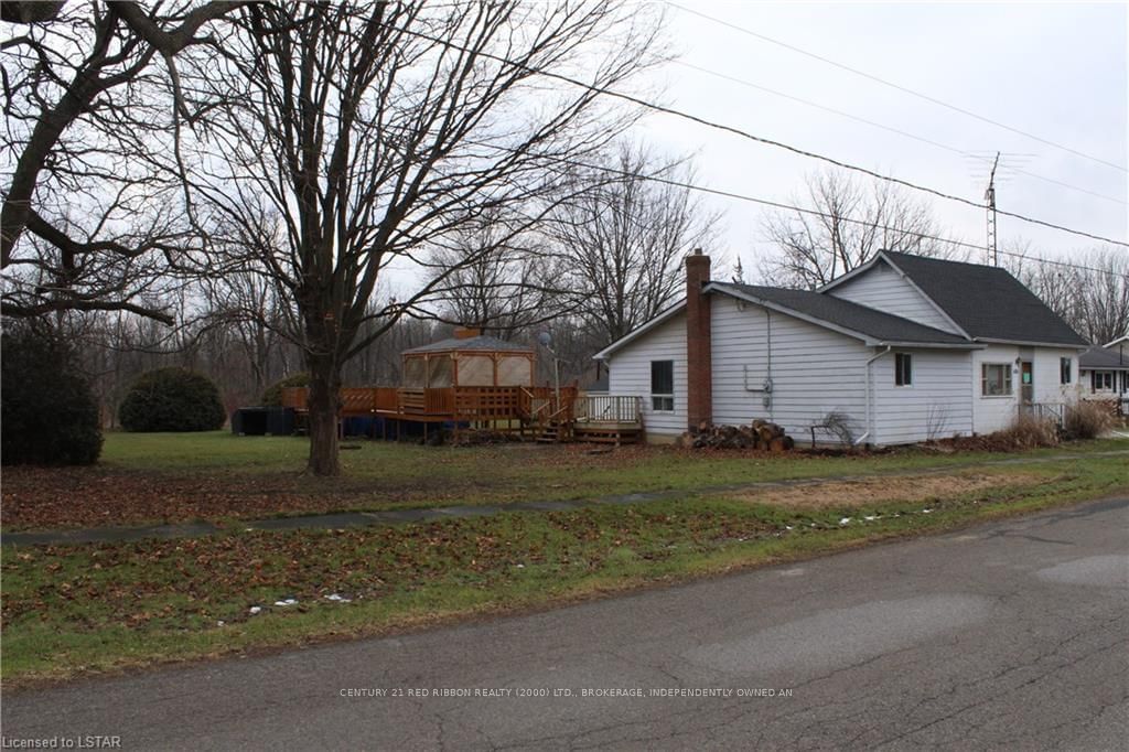 Listing Image 7
