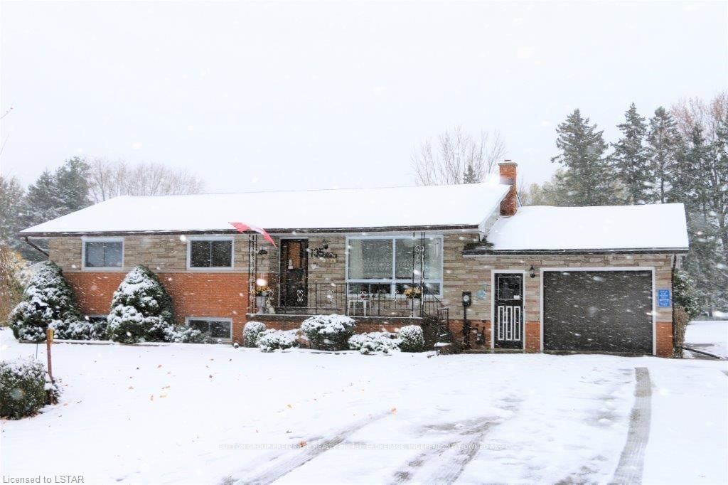 Detached House sold at 735 Clark Street, Strathroy-Caradoc, Campbellvale, N0L 1W0 - MLS: X7775131