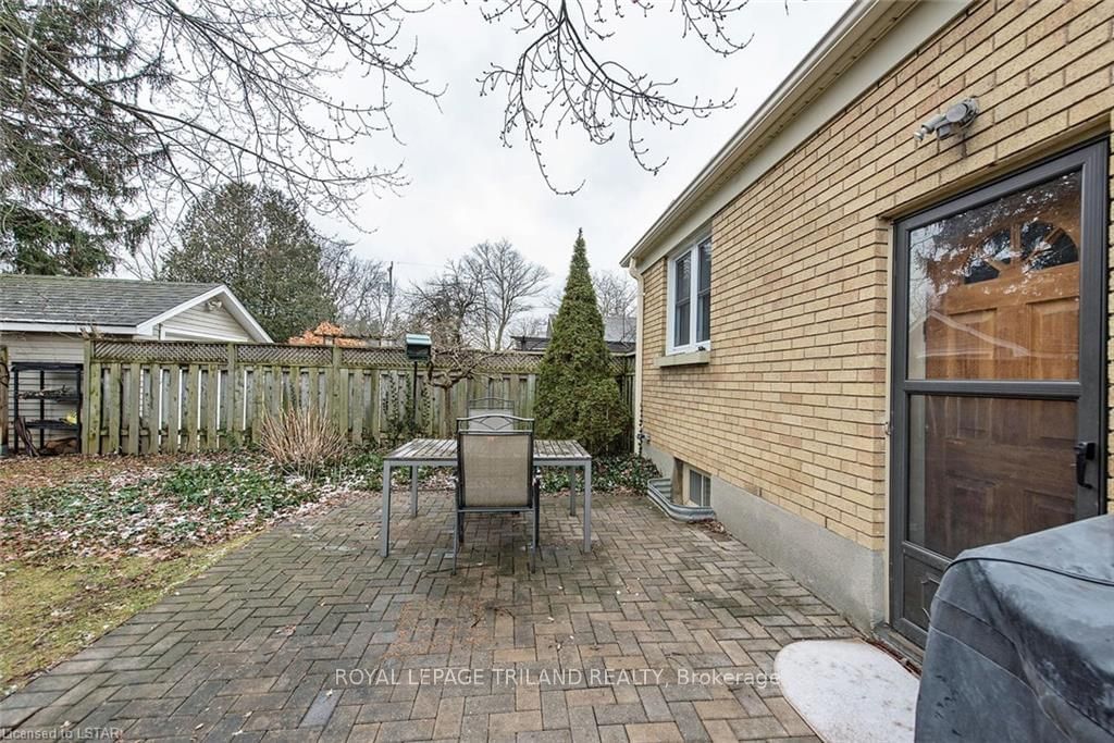 Listing Image 19