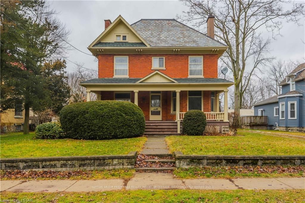 Listing photo 2