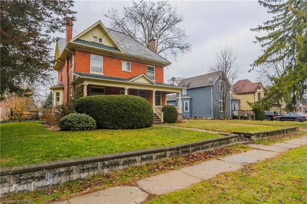 Listing photo 3