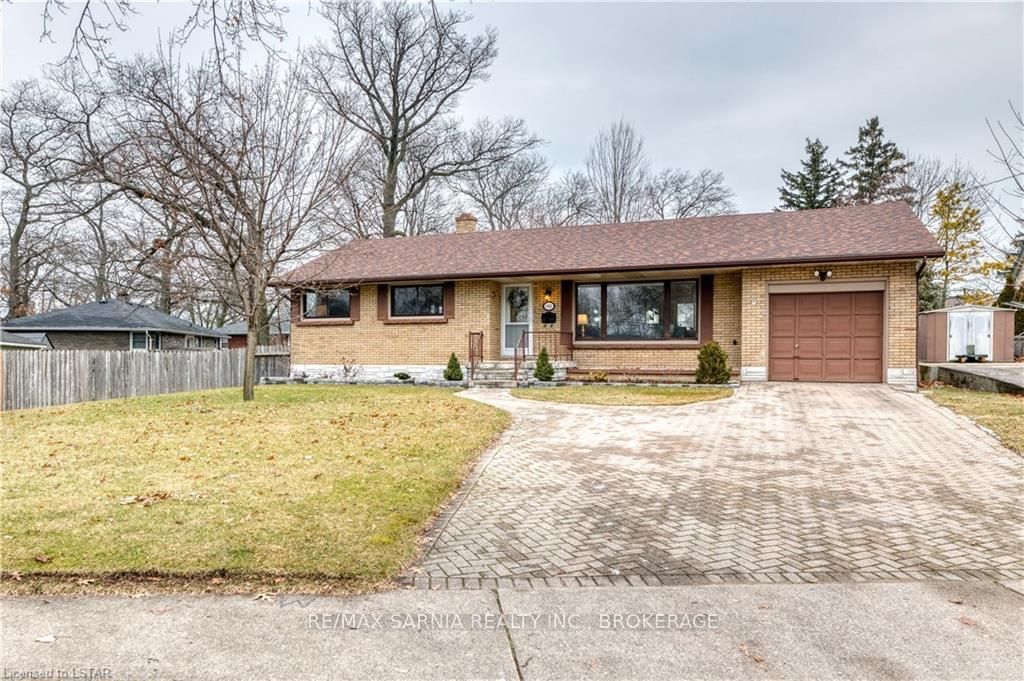 Listing Image 1