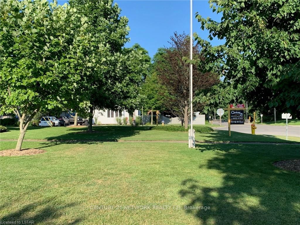 Listing Image 13