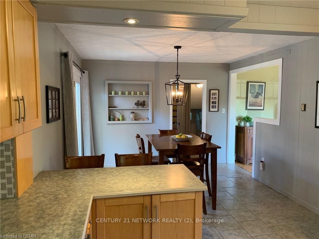 Listing Image 27