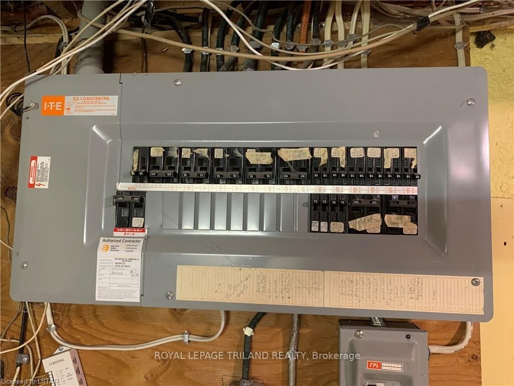 Listing Image 7