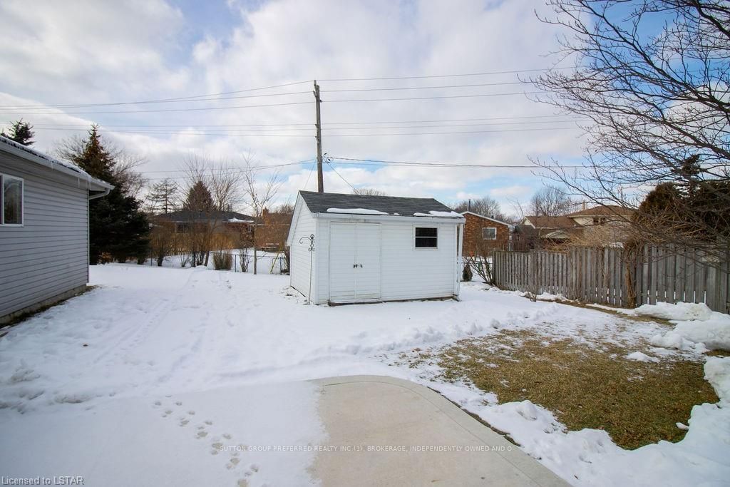 Listing Image 16