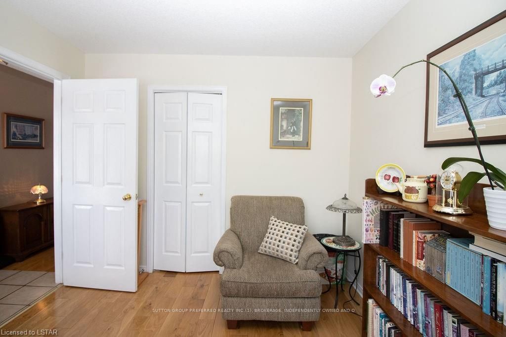 Listing Image 30
