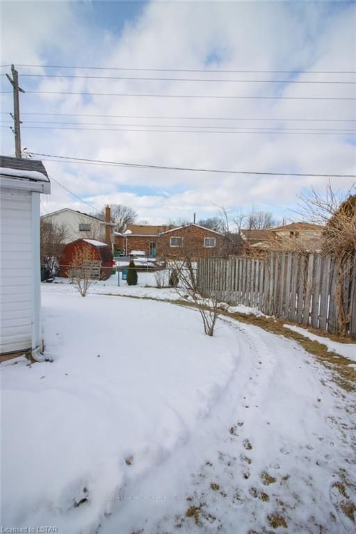Listing photo 5