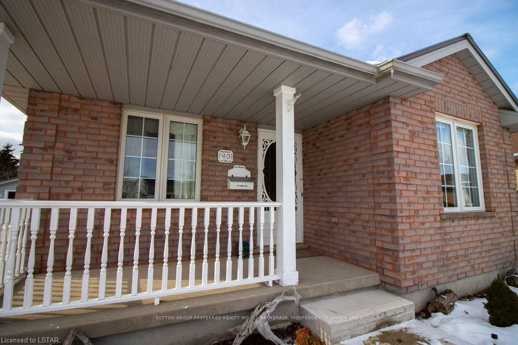 Listing Image 9