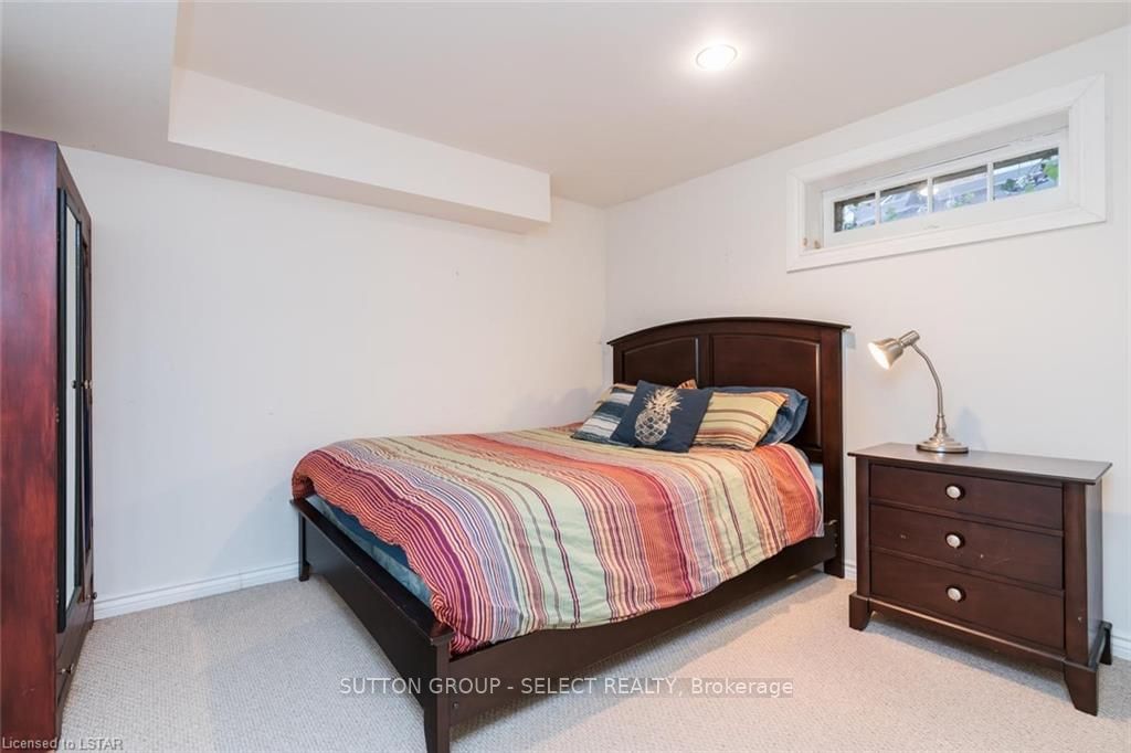Listing Image 33