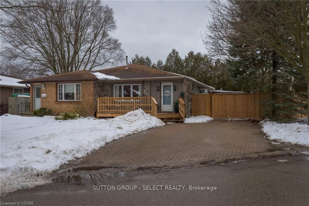Listing Image 3