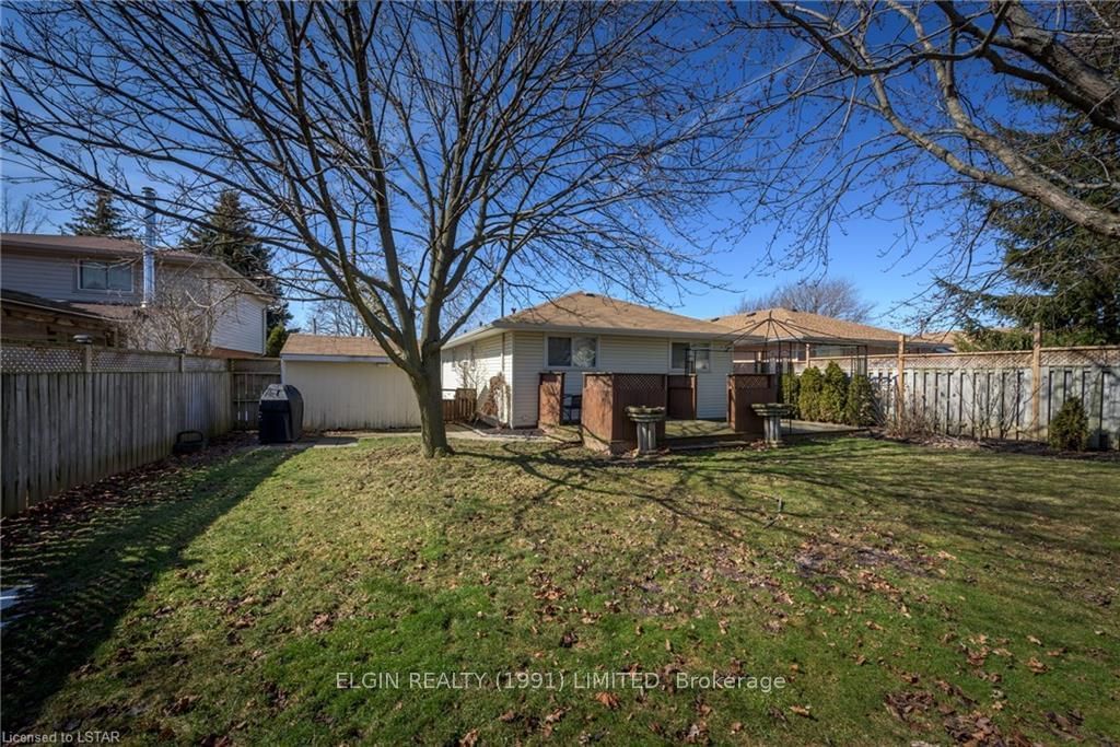 Listing Image 7