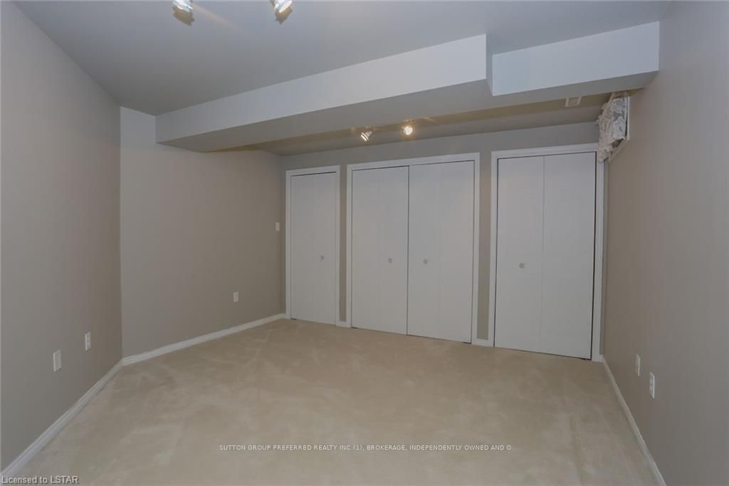 Listing Image 28
