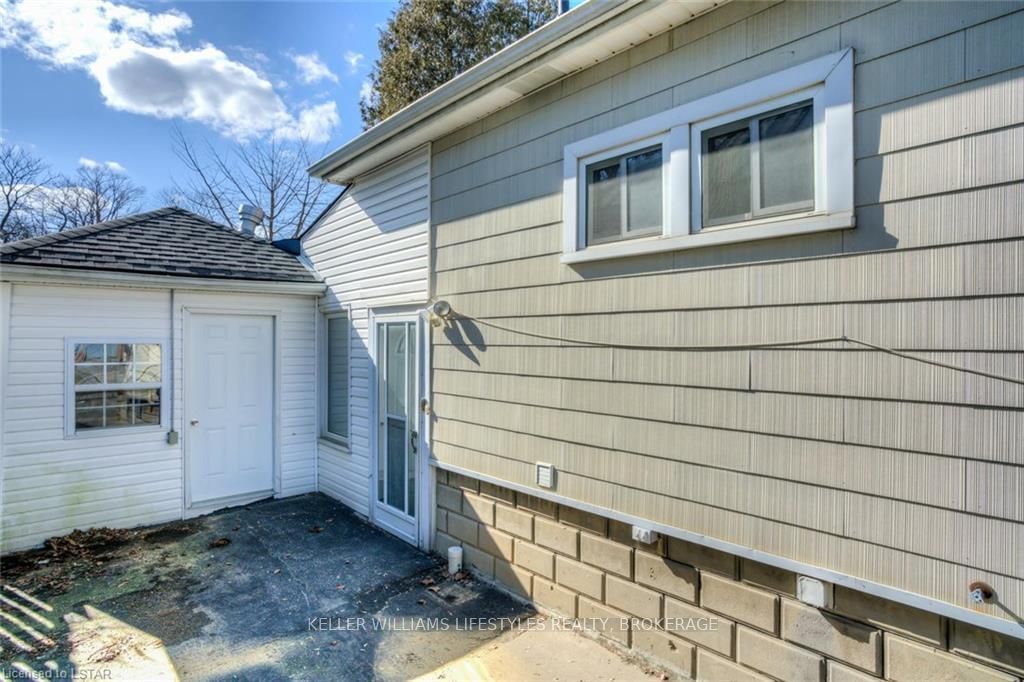 Listing Image 35