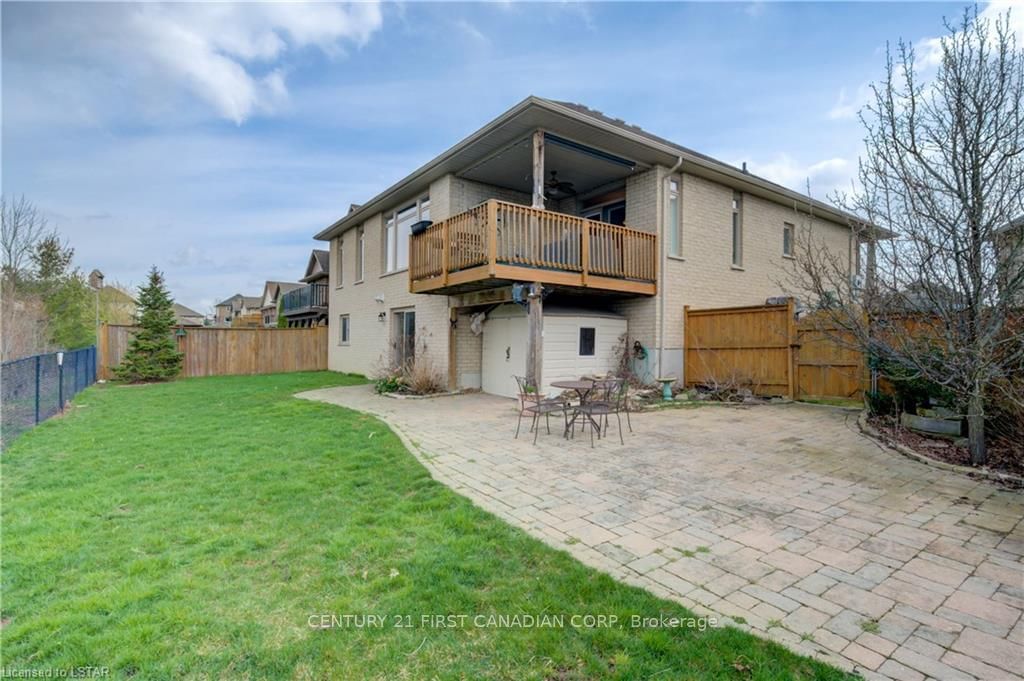 Listing Image 3