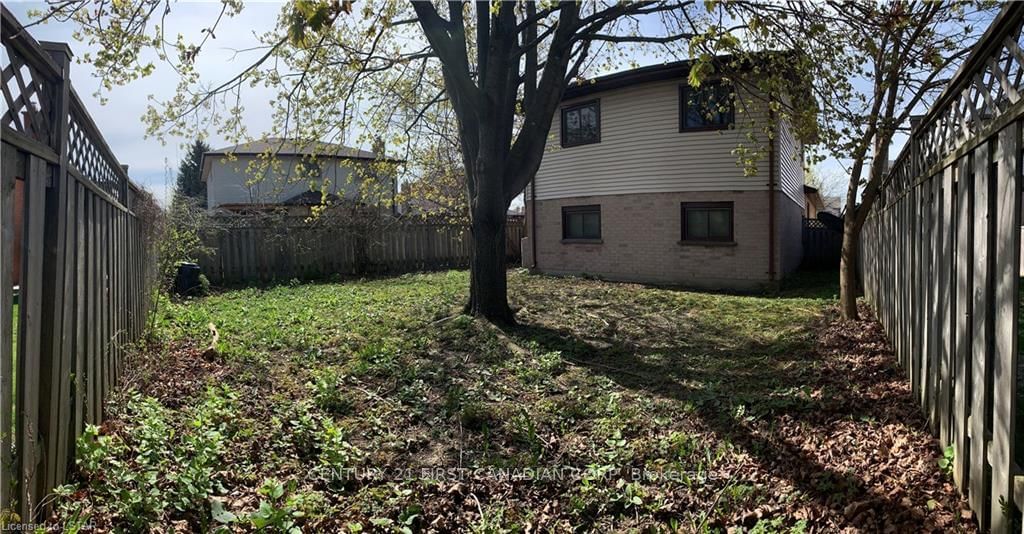 Listing Image 3