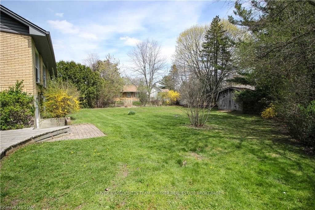 Listing Image 6
