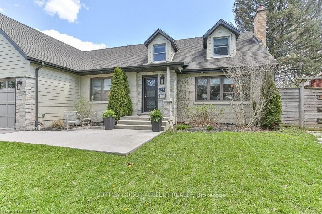 Listing Image 3