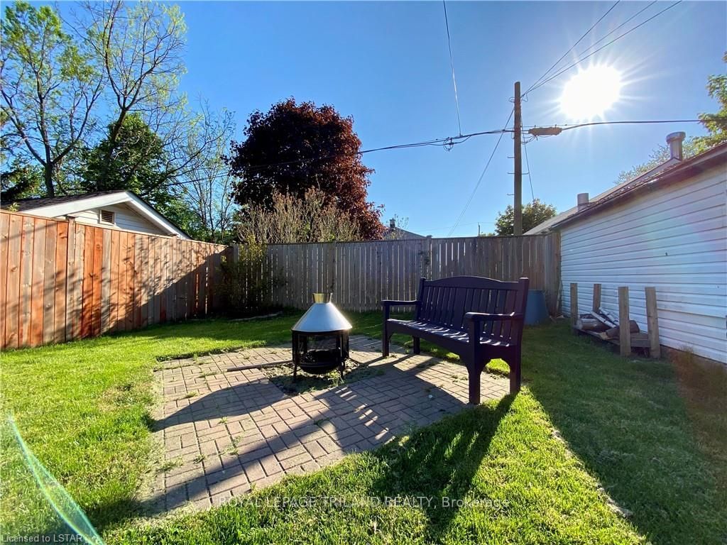 Listing Image 23