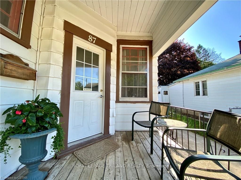 Listing Image 3