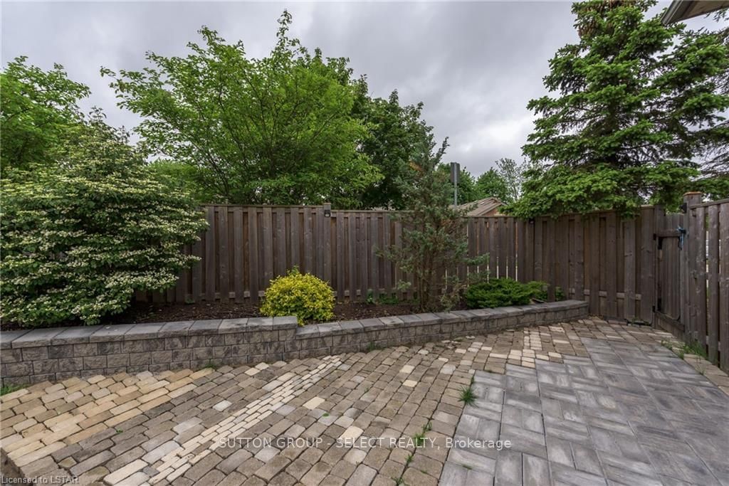Listing Image 37