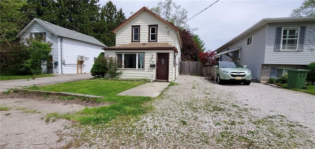Listing Image 3