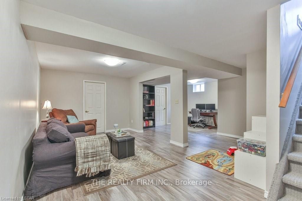 Listing Image 35
