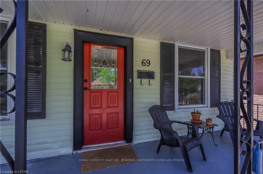 Listing Image 5