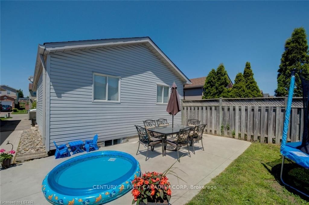 Listing Image 29